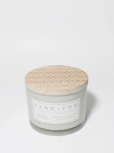 Fresh Laundry 12 oz scented candle