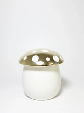 California Beach House 10 oz scented candle