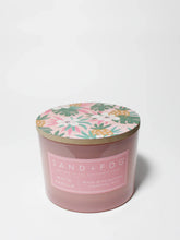 White Vanilla 12 oz scented candle